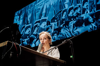 Why Returning to Reims works: The sequence and method of a political play